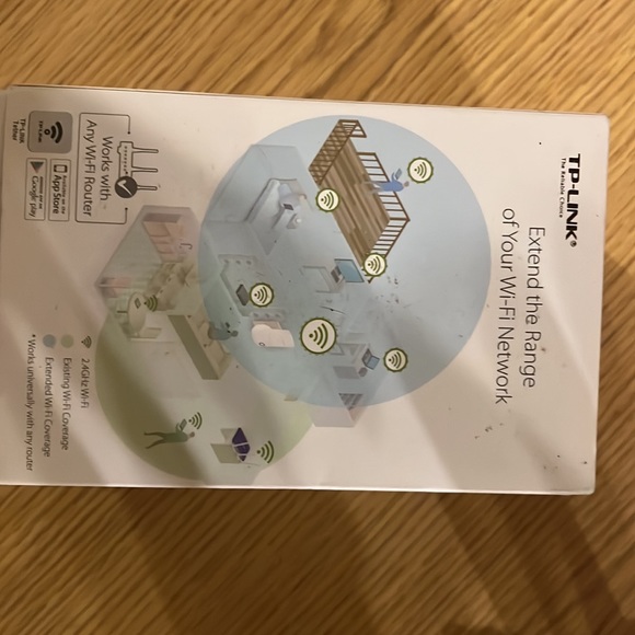 Universal Wi-Fi Range Extender - Picture 3 of 3